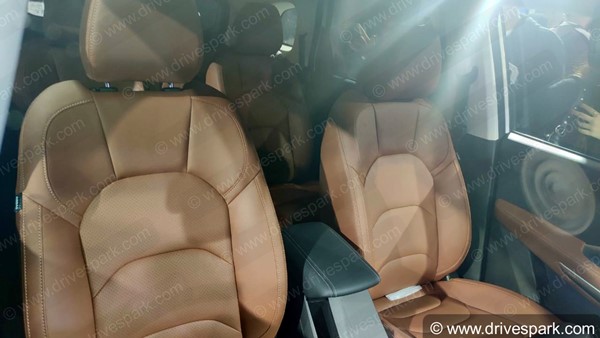 Spy Pics: MG Hector Plus Spotted Testing Ahead Of Launch