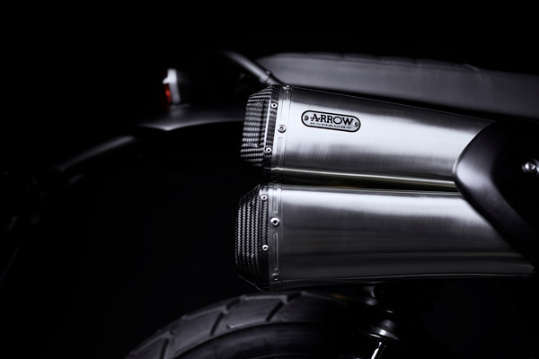 Triumph Scrambler 1200 Bond Edition Revealed: Limited To Just 250 Units, Will Be Seen In Next ‘No Time To Die’ James Bond Movie 