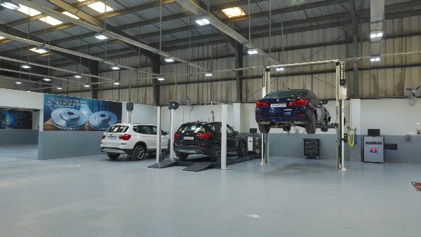 BMW Inuagrates New Facility Next With Cars & Bikes Displayed Under One Roof