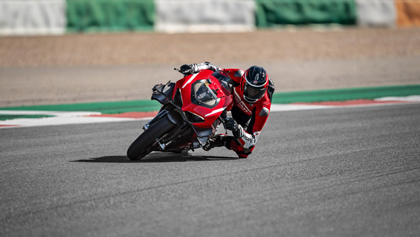 Ducati Commences Production Of The Superleggera V4