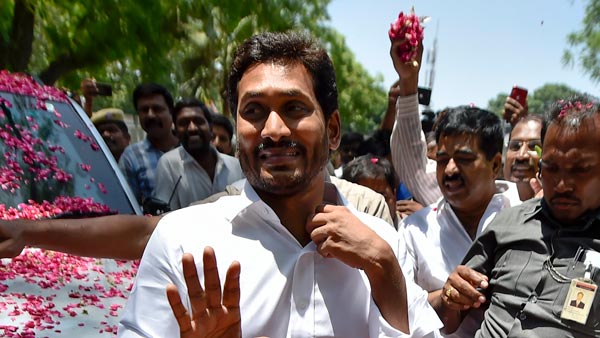 Automobile Manufacturers To Partner With Skill Development Colleges In Andhra Pradesh 