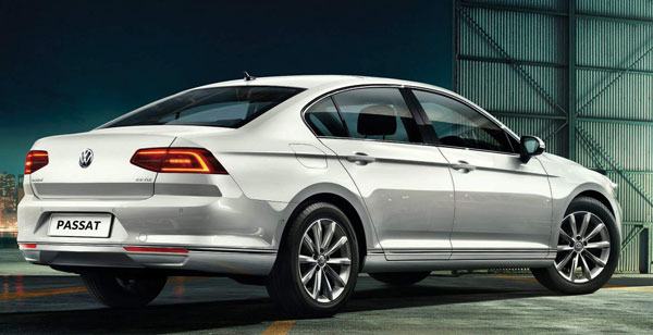 Spy Pics: Volkswagen Passat BS6 Spotted Testing Ahead Of Launch