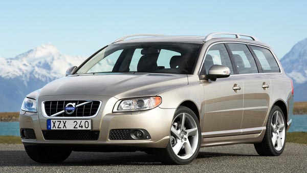 Volvo To Recall 2.2 Million Cars Across The Globe For Seat Belt Issues