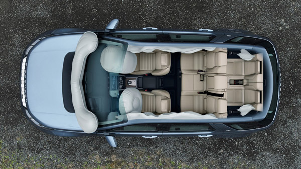 Land Rover Discovery Sport & Range Rover Evoque BS6 Deliveries Begin In India