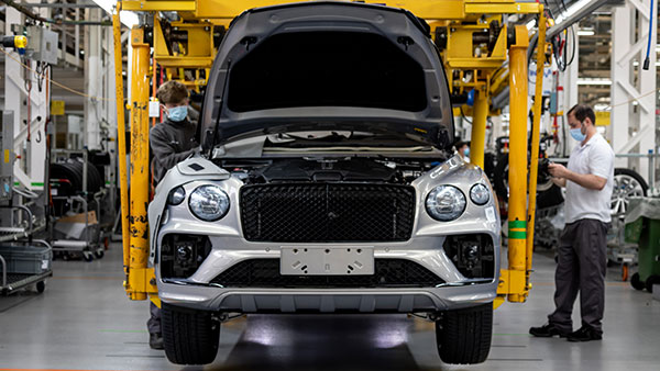 Bentley Bentayga Facelift Production Begins At Brand’s Crewe Facility