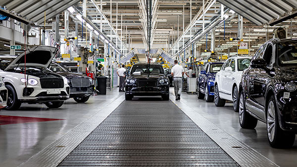 Bentley Bentayga Facelift Production Begins At Brand’s Crewe Facility