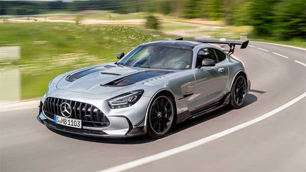 Mercedes Unveils The AMG GT Black Series: Details & Specifications 