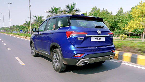MG Hector Plus Review (First Drive): Driving Around Plus Size