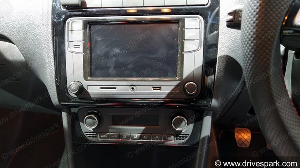 Skoda Stops Taking Bookings For The Rapid Rider Due To Its High Demand