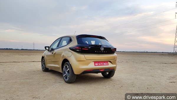 Tata Altroz XT Variant New Feature Update: Price, Specs & Other Details
