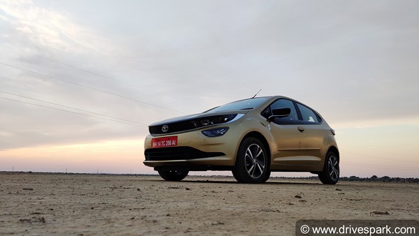 Tata Altroz XT Variant New Feature Update: Price, Specs & Other Details