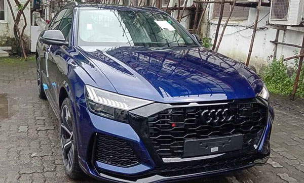 udi RS Q8 Arrives At Dealership Ahead Of India Launch On August 27