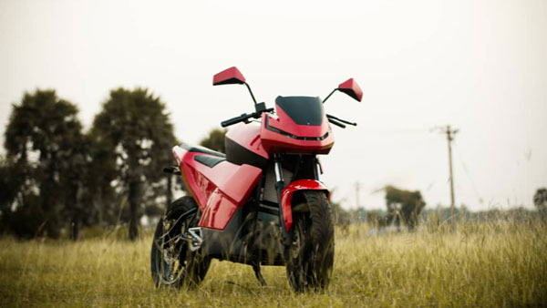 eMotion Surge Electric Motorcycle Spotted Testing In Coimbatore: Range, Specs, Features & Others Details