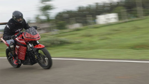 eMotion Surge Electric Motorcycle Spotted Testing In Coimbatore: Range, Specs, Features & Others Details