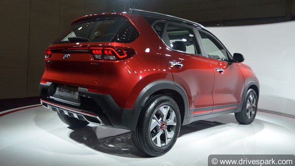Kia Sonet Review (First Look): Design, Interiors, Specs, Features & Other Details Explained 