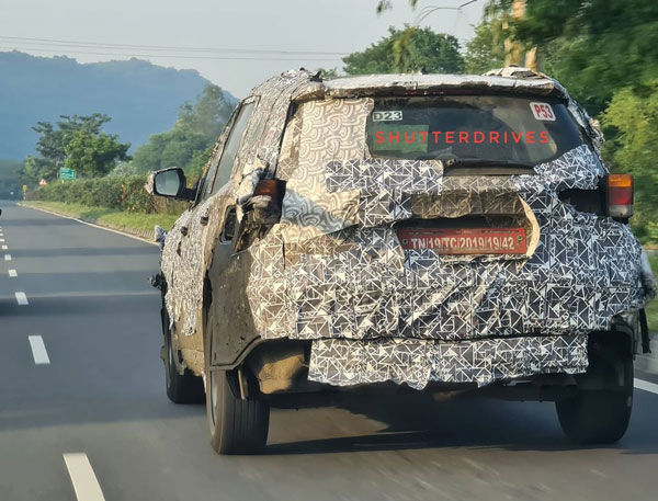 Next Generation Mahindra XUV500 Spotted Testing Once Again Ahead Of Its Launch: Read More To Find Out