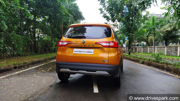 the Triber AMT gets a traditional gear lever that gives the driver the option of manual shifting.