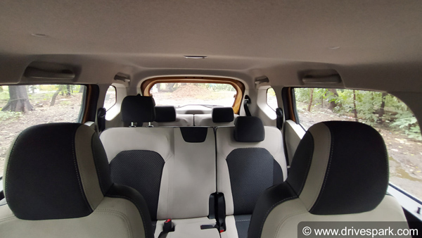 the Triber AMT gets a traditional gear lever that gives the driver the option of manual shifting.