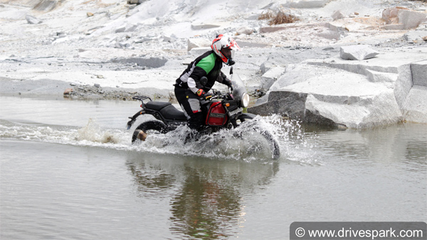 Royal Enfield Himalayan BS6 Review: Riding Impressions, Performances, Specs, Features, All Updates & Details