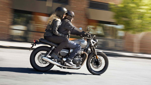 New (2020) Triumph Street Twin BS6 Launched In India At Rs 7.45 Lakh: Specs, Features & Other Details