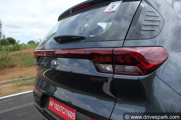 Kia Sonet Review (First Drive): Driving Impressions, Performance, Handling, Specs, Mileage, Features, Variants & All Other Details