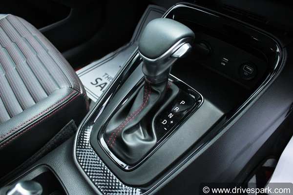 Kia Sonet Review (First Drive): Driving Impressions, Performance, Handling, Specs, Mileage, Features, Variants & All Other Details