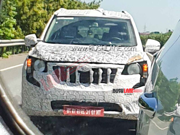 Spy Pics: New Mahindra XUV500 SUV Spotted Testing Revealing Few Features