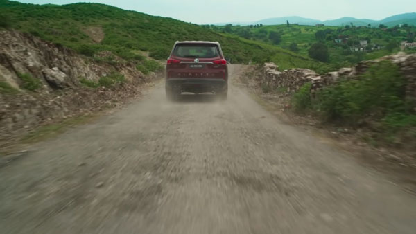 MG Gloster Off-Road Capabilities Showcased Ahead Of Launch: Drive Modes, 4x4 & Other Details MG Gloster Off-Road Capabilities Showcased Ahead Of Launch: Drive Modes, 4x4 & Other Details