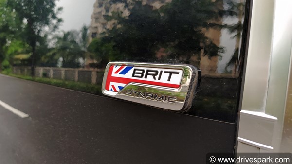 MG Gloster Review (First Drive): The New Luxury Off-Roader SUV In Town!