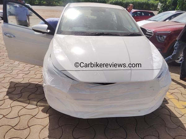 New Hyundai i20 Spotted Arriving At Dealerships Ahead Of India Launch: Specs, Features & Other Details