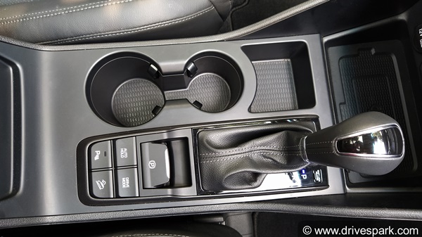 Hyundai Tucson Review (First-Drive): The Mid-Size SUV That Offers Best Of Both Worlds?