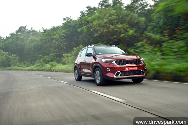 Kia Sonet Bookings Cross 50,000 Units Milestone Mark: New Achievement By Hyundai Venue Rival