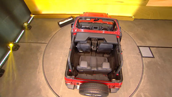 New Mahindra Thar Convertible Top Showcased In Video: Folding Procedure & Other Details