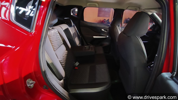 Nissan Magnite Review (First Look): Design, Interiors, Features, Boot Space, Dimensions, Specs & All Other Details