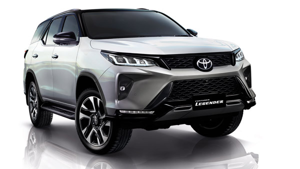 Toyota Fortuner Facelift Unofficial Bookins Open: Specs, Features & Other Details