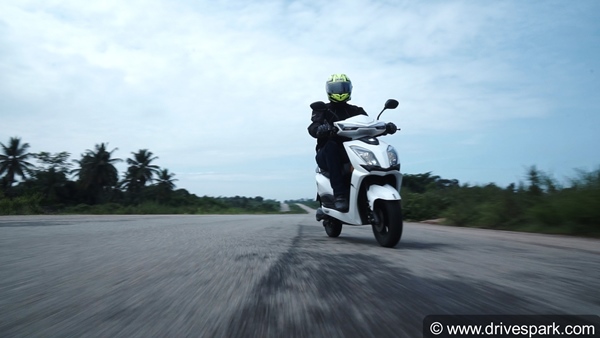 EeVe Xeniaa Electric Scooter Long-Term Review (Final Report): Performance, Handling, Range & All Other Details