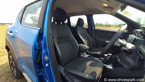 Nissan Magnite Review (First Drive): Performance & Handling, Specs, Features, Mileage, Design, Interiors, Pricing & Other Details