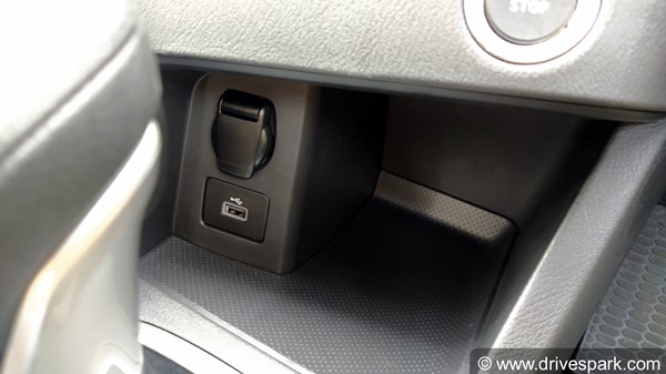 Nissan Magnite Review (First Drive): Performance & Handling, Specs, Features, Mileage, Design, Interiors, Pricing & Other Details