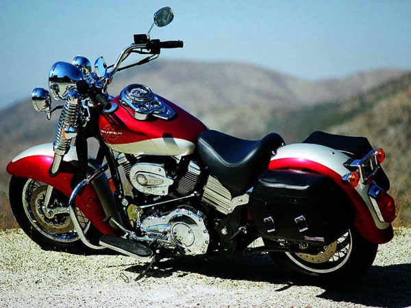 Bajaj Auto To Introduce Excelsior-Henderson Motorcycles In The Indian Market? Read More To Find Out