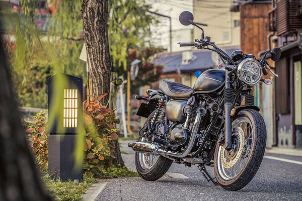 Kawasaki Bikes Year-End Discounts & Benefits In December 2020 For Versys 650, KX, KLX, Vulcan S, W800, & Z650