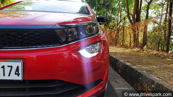 Tata Altroz BS6 Diesel Review (Road Test)