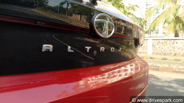 Tata Altroz BS6 Diesel Review (Road Test)