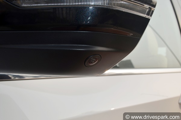 2021 MG Hector Facelift SUV (First Look)