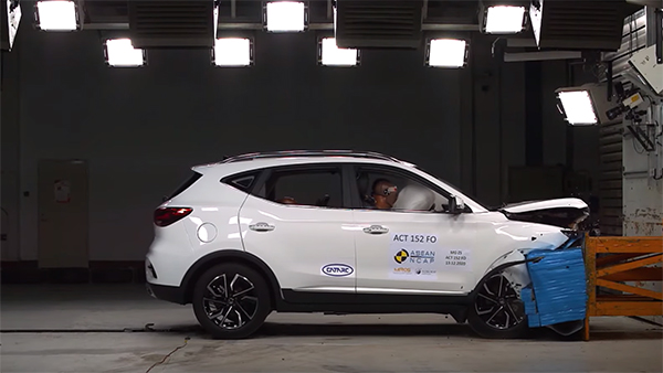 MG ZS Petrol SUV Safety Rating: Scores An Impressive 5-Stars At The ASEAN NCAP Crash Tests MG ZS Petrol SUV Safety Rating: Scores An Impressive 5-Stars At The ASEAN NCAP Crash Tests