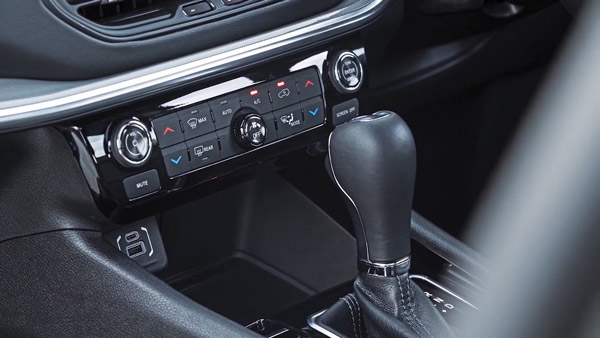 2021 Jeep Compass Facelift SUV Unveiled In India: Here Are All The Details