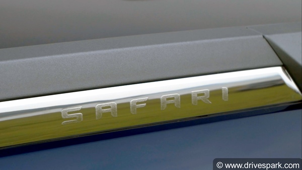 2021 Tata Safari Review (First Drive): Performance, Handline, Specs, Features, Design, Expected Price, Rivals & Other Details