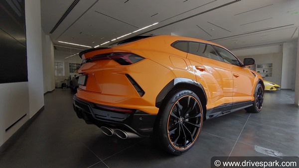 Lamborghini Arancio Leonis Pearl Capsule Design Edition (First Look)