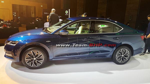 2021 Skoda Octavia Snapped On Camera Ahead Of Indian Launch: Here Are All The Details!