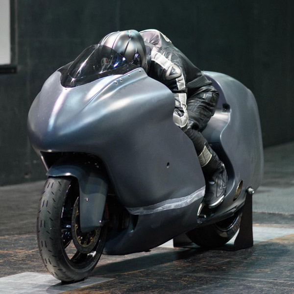 Guy Martin To Ride 860Bhp Hayabusa To 300Mph (482.8Km/h) Barrier In Standing Start One Mile Record Run Guy Martin To Ride 860Bhp Hayabusa To 300Mph (482.8Km/h) Barrier In Standing Start One Mile Record Run