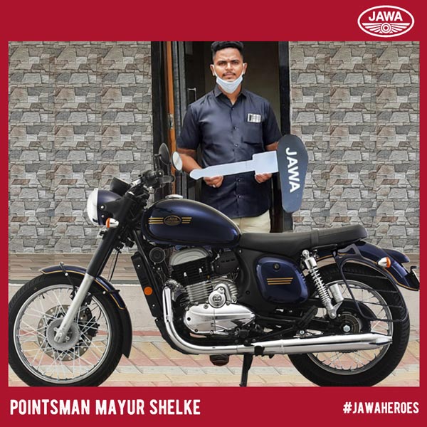 Jawa Gifts Mayur Shelke A Motorcycle For His Bravery: Read More About It!
